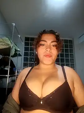 putitititisima online show from September 11, 12:22 am