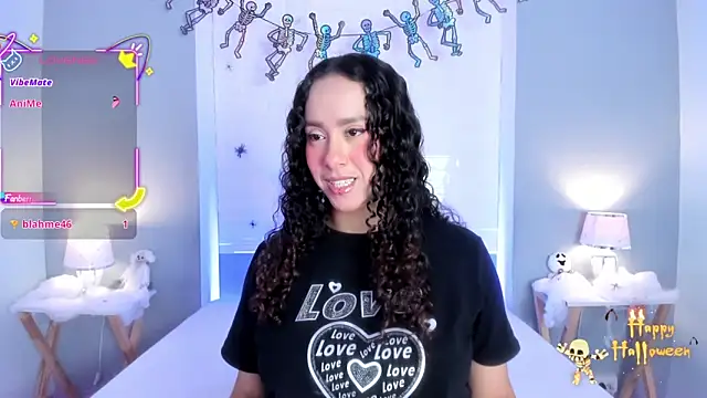 Snapshot of EverlyMooree chatting on October 30, 4:26 am EverlyMooree online show from October 30, 4:26 am