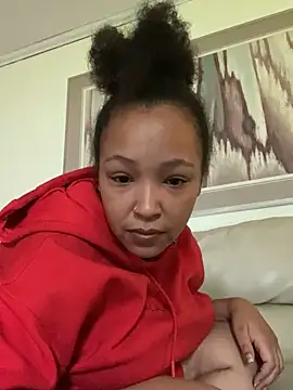 Gorgeous900 online show from September 11, 3:45 pm