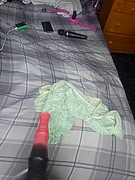 BabygurlJay online show from February 4, 6:49 am