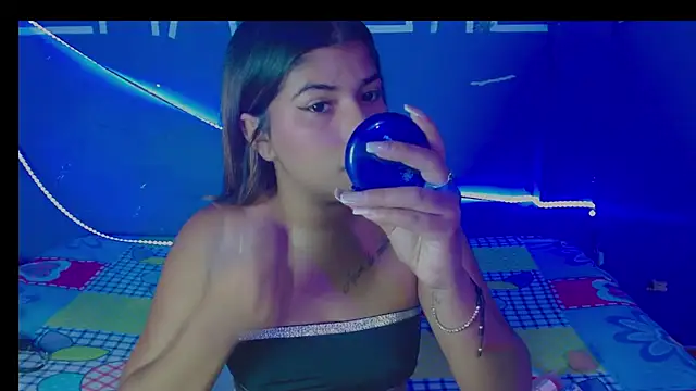 carito-08 online show from October 27, 6:03 pm