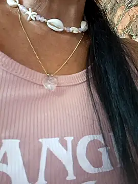 Snapshot of Lucerito-Hot chatting on October 1, 8:47 pm Lucerito-Hot online show from October 1, 8:47 pm