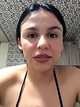 Daniela-rosee online show from March 31, 3:39 am