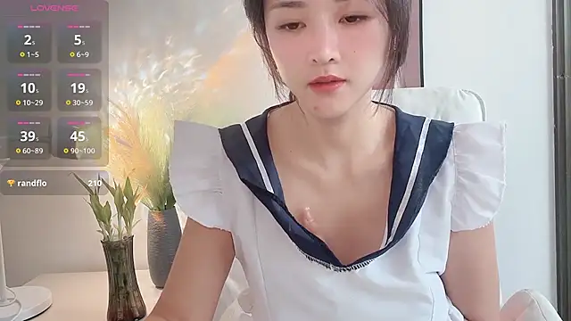 Snapshot of Crystal_168 chatting on October 30, 1:08 am Crystal 168 online show from October 30, 1:08 am