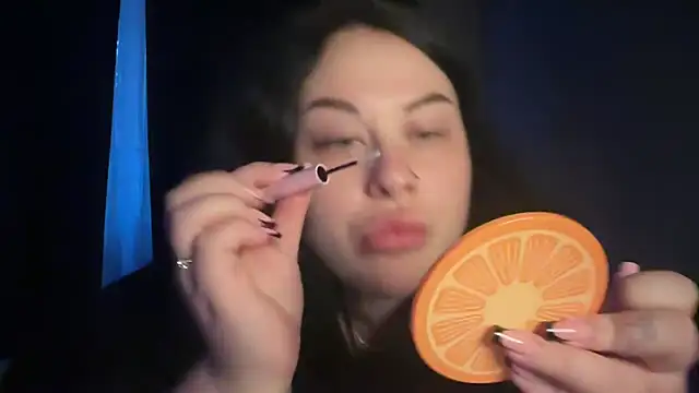 Snapshot of SerahMirabeli chatting on October 6, 2:56 pm SerahMirabeli online show from October 6, 2:56 pm