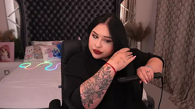 Snapshot of SerahMirabeli chatting on September 21, 1:10 pm SerahMirabeli online show from September 21, 1:10 pm