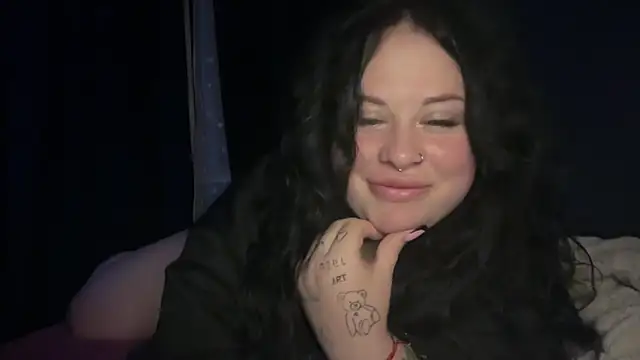 Snapshot of SerahMirabeli chatting on October 11, 3:26 pm SerahMirabeli online show from October 11, 3:26 pm