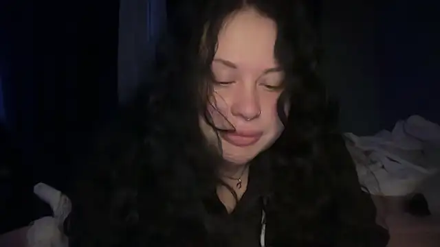 Snapshot of SerahMirabeli chatting on October 20, 6:44 pm SerahMirabeli online show from October 20, 6:44 pm