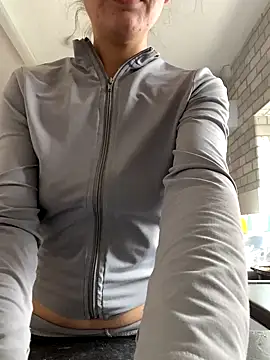 Camwithchlox online show from October 14, 12:52 pm