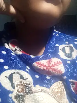 Kanika kannu28 online show from November 19, 7:41 am