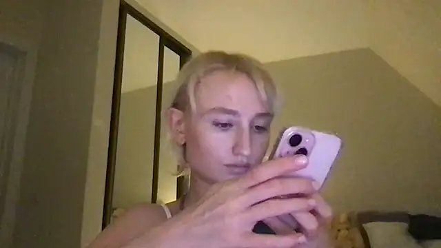Evylenn online show from July 14, 9:52 pm