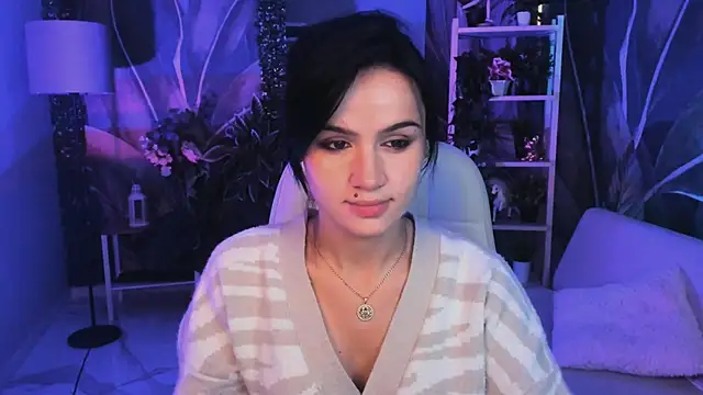 Snapshot of MonicaFarmer chatting on September 30, 5:40 pm MonicaFarmer online show from September 30, 5:40 pm