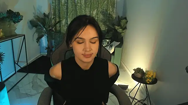 Snapshot of MonicaFarmer chatting on October 3, 8:47 pm MonicaFarmer online show from October 3, 8:47 pm