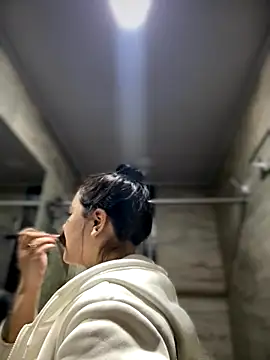 Megaan  More online show from October 8, 2:38 am