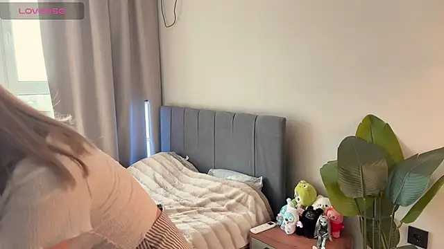 minicleo online show from September 28, 12:21 pm