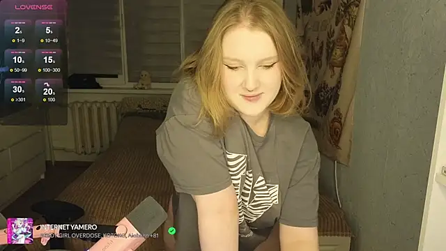 OliviaBlade online show from October 18, 2:09 pm