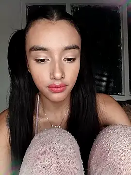 Snapshot of sweetdubros2 chatting on October 26, 6:53 am sweetdubros2 online show from October 26, 6:53 am