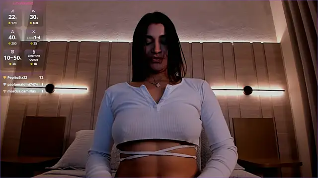 CorinaBrown  online show from September 26, 1:20 pm