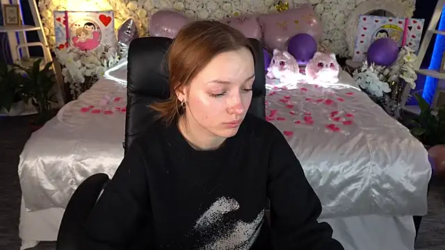 FoxyMayy online show from March 10, 1:48 pm