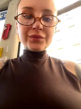 bebabenny online show from September 12, 11:18 am
