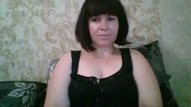 SecretSienna  online show from October 24, 11:50 am