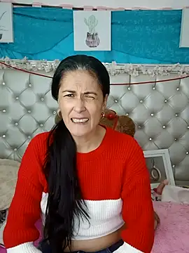 Snapshot of ZARAY_1118 chatting on October 15, 9:06 pm ZARAY 1118 online show from October 15, 9:06 pm