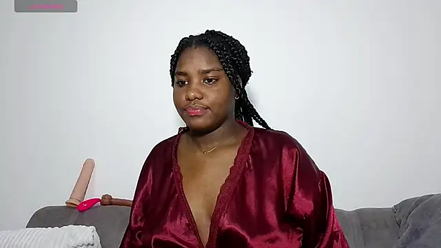 Snapshot of Marianah10 chatting on October 28, 3:45 am Marianah10 online show from October 28, 3:45 am