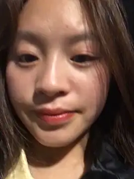 Snapshot of chipchip-00 chatting on October 21, 9:30 pm chipchip-00 online show from October 21, 9:30 pm