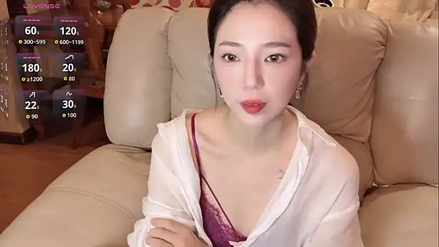 Snapshot of miss-lin chatting on September 26, 2:25 pm miss-lin online show from September 26, 2:25 pm