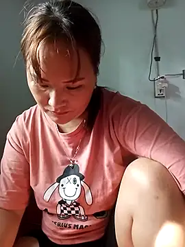 Snapshot of Tamara-a chatting on October 9, 1:21 am Tamara-a online show from October 9, 1:21 am