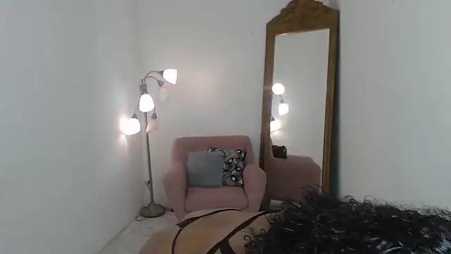 tatiana oconell22 online show from April 14, 2:22 am