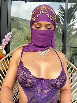  hafsa  online show from October 25, 8:48 pm