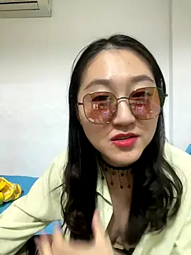 Snapshot of ruiki666 chatting on September 23, 5:33 pm ruiki666 online show from September 23, 5:33 pm