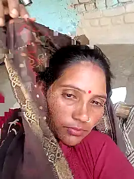 Snapshot of Suman_ji1 chatting on September 18, 9:30 am Suman ji1 online show from September 18, 9:30 am