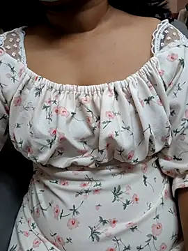 preethi-lovely online show from October 6, 3:18 pm