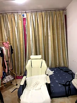 Snapshot of xiuchun100 chatting on September 23, 12:14 pm xiuchun100 online show from September 23, 12:14 pm