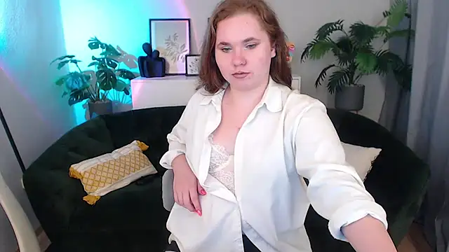 Sireen Kiss online show from September 15, 10:34 am