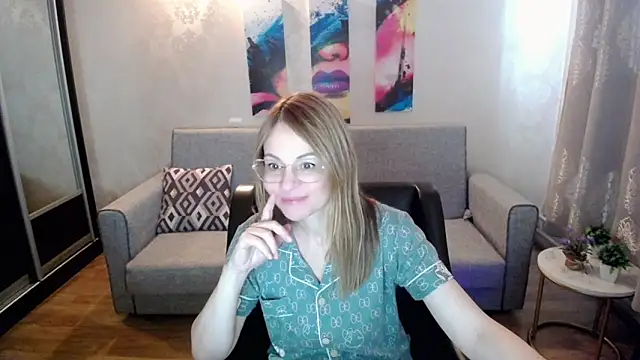 shy hot cat online show from October 16, 9:12 am