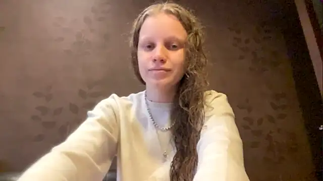 GlyndaCaver online show from October 15, 11:57 am