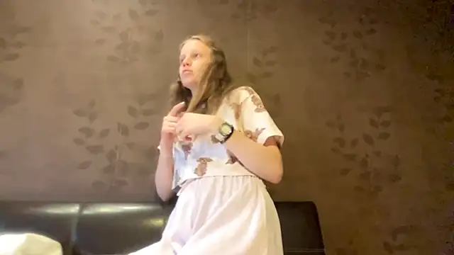 GlyndaCaver online show from September 27, 11:39 am