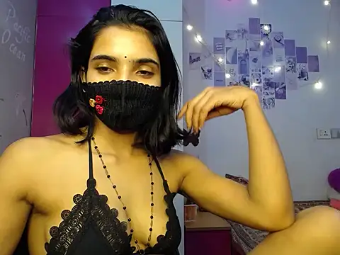 Sweetangle24 online show from October 30, 7:59 pm