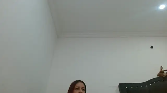 helenn653342 online show from September 26, 7:44 pm