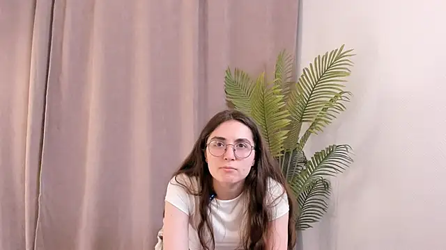 CareyHajdas online show from September 18, 1:42 pm