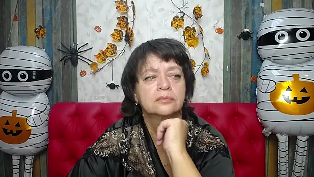 Snapshot of MaltaFora chatting on October 28, 12:11 pm MaltaFora online show from October 28, 12:11 pm