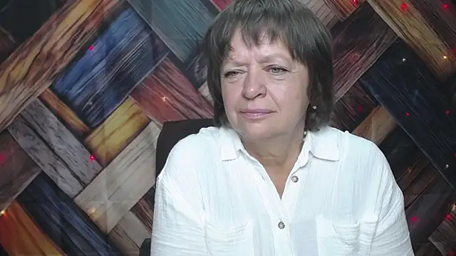 Snapshot of MaltaFora chatting on September 18, 11:09 am MaltaFora online show from September 18, 11:09 am