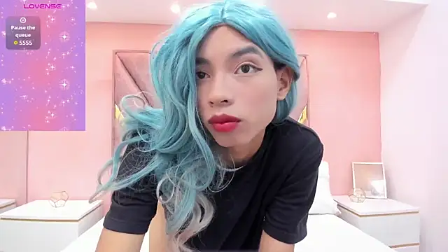 iris scott1 online show from September 17, 6:17 pm