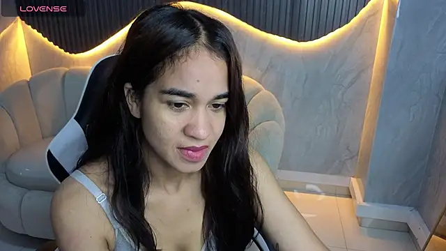 Maia Tx online show from October 12, 1:57 pm