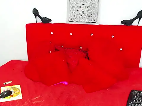 Snapshot of Anthonella_duran chatting on September 20, 5:55 pm Anthonella duran online show from September 20, 5:55 pm