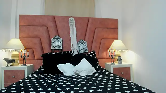 Persefone D online show from October 26, 4:41 am