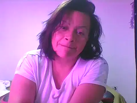 Snapshot of adri89-g chatting on October 5, 11:43 pm adri89-g online show from October 5, 11:43 pm
